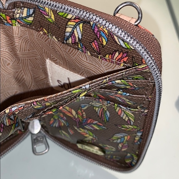 Sakroots Wristlet - Picture 3 of 4